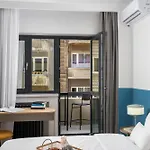 Deluxe 2br Mid Or Long Term Oldcity By Urbanesq Bukarest