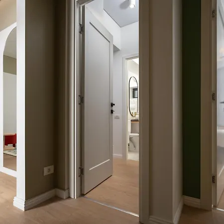 Apartment Deluxe 2br Mid Or Long Term Oldcity By Urbanesq