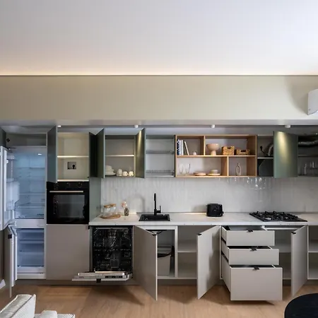Appartamento Deluxe 2br Mid Or Long Term Oldcity By Urbanesq Bucarest