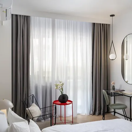 Deluxe 2br Mid Or Long Term Oldcity By Urbanesq Apartment Bucharest